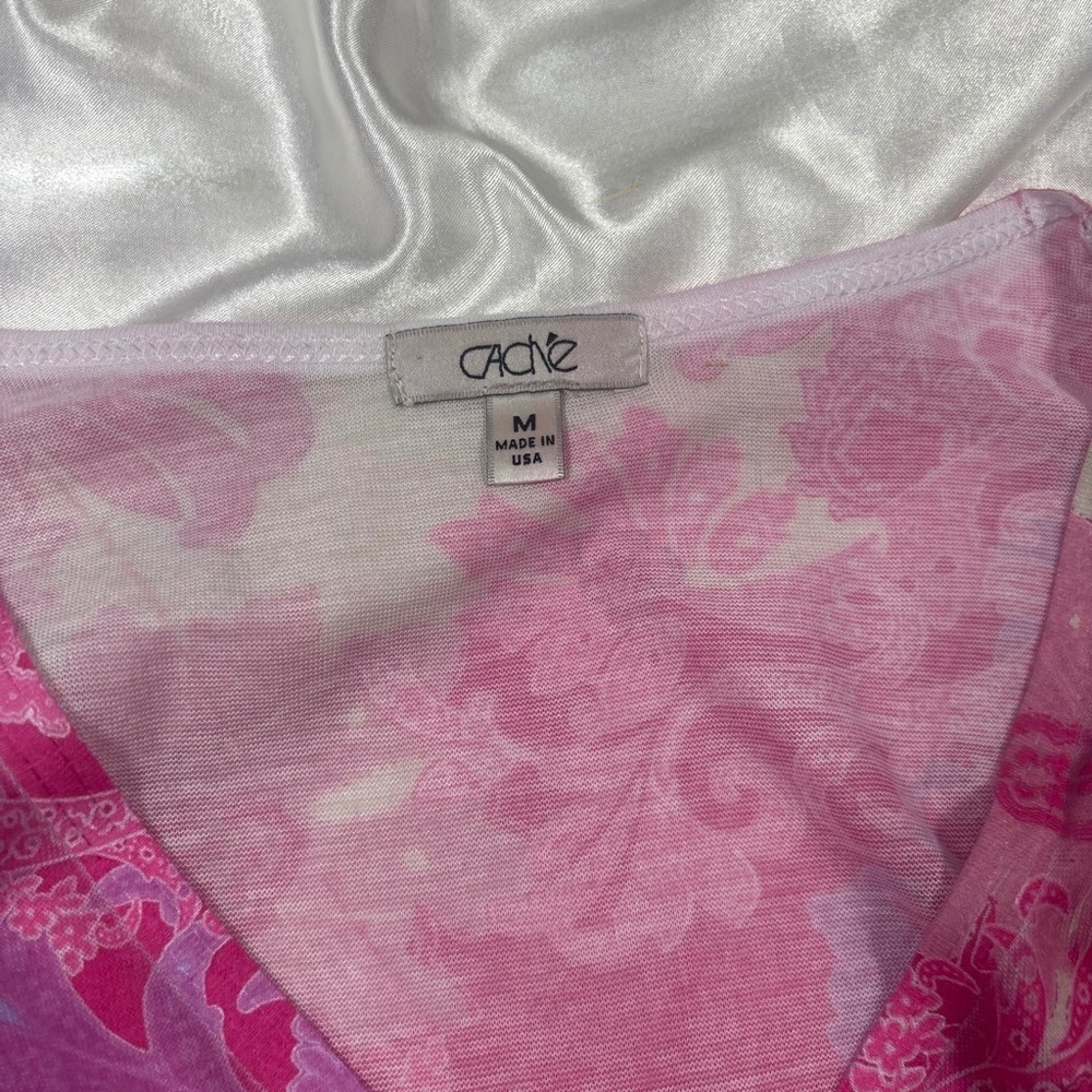 y2k Cache Top Pink Excellent Paisley Rhinestone V-Neck Short Sleeve Shirt - Picture 3 of 4